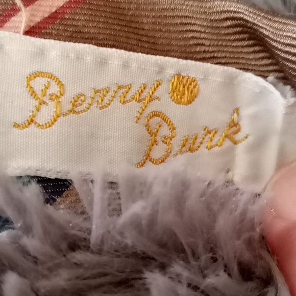 Men's Vintage Bill Blass and Berry Burk Collab Silk Necktie - Picture 5 of 6